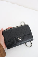 Load image into Gallery viewer, Chanel classic small wallet