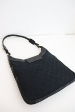 Load image into Gallery viewer, Gucci Jackie shoulder bag in black