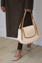 Load image into Gallery viewer, Louis Vuitton Monogram Vernis Biscayne Bay GM