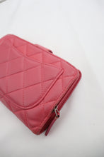 Load image into Gallery viewer, Chanel vintage wallet in pink