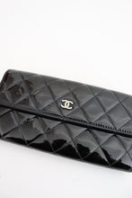 Load image into Gallery viewer, Chanel black wallet
