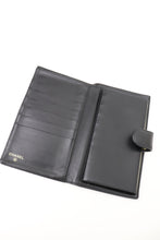 Load image into Gallery viewer, Chanel caviar vintage wallet