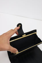 Load image into Gallery viewer, Chanel caviar vintage wallet
