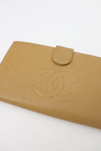 Load image into Gallery viewer, Chanel caviar beige wallet