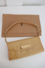 Load image into Gallery viewer, Louis Vuitton sunset boulevard bag