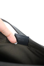 Load image into Gallery viewer, Gucci boat pochette