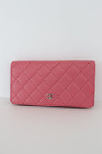 Load image into Gallery viewer, Chanel quilted yen pink leather wallet