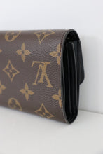 Load image into Gallery viewer, Louis Vuitton monogram flower lock wallet