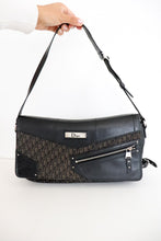 Load image into Gallery viewer, Christian Dior 2003 street chic bag in black