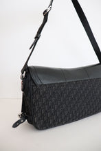 Load image into Gallery viewer, Christian Dior 2003 street chic bag in black