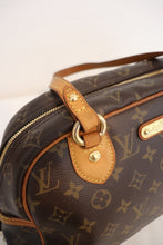 Load image into Gallery viewer, Louis Vuitton montorgueil bag