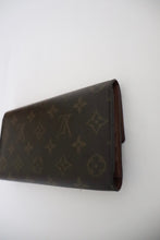 Lade das Bild in den Galerie-Viewer, Louis Vuitton Monogram Porte Tresor Long Wallet