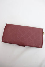 Load image into Gallery viewer, Gucci pink vintage wallet