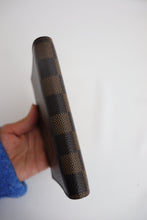 Load image into Gallery viewer, Louis Vuitton Damier Ebene Ring Agenda.