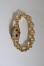 Load image into Gallery viewer, Rare Vintage Gucci Horsebit Link watch