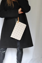 Load image into Gallery viewer, LOUIS VUITTON Damier Azur Neverfull Pouch