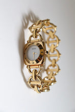 Load image into Gallery viewer, Vintage Gucci Horsebit Link watch