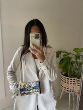 Load image into Gallery viewer, Gucci Flora Print Continental Wallet