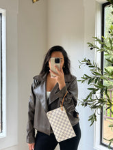 Load image into Gallery viewer, LOUIS VUITTON Damier Azur Neverfull Pouch