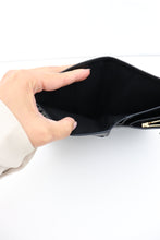 Load image into Gallery viewer, Chanel caviar vintage wallet