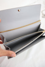 Load image into Gallery viewer, Louis Vuitton vernis wallet