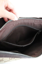 Load image into Gallery viewer, Gucci saddle zip messenger brown bag