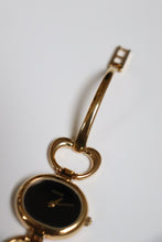 Load image into Gallery viewer, Vintage Gucci 1600 series watch
