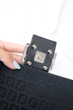 Load image into Gallery viewer, Fendi zucchino crossbody in black