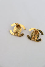 Load image into Gallery viewer, Chanel CC Turnlock Clip-On Earrings 24K GP