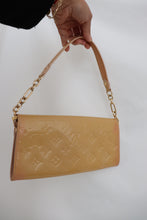 Load image into Gallery viewer, Louis Vuitton sunset boulevard bag