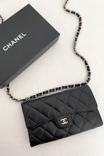 Load image into Gallery viewer, Chanel classic flap wallet