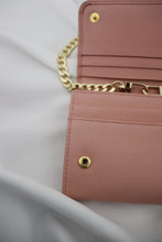 Load image into Gallery viewer, Prada Saffiano wallet