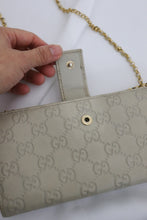 Load image into Gallery viewer, Gucci GG lovely heart continental wallet