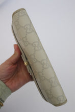 Load image into Gallery viewer, Gucci GG signature ribbon leather wallet