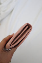 Load image into Gallery viewer, Prada Saffiano wallet