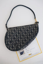 Load image into Gallery viewer, Dior Saddle pochette
