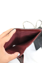 Load image into Gallery viewer, Chanel classic flap wallet
