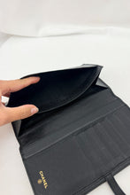 Load image into Gallery viewer, Chanel grained calfskin wallet with golden button
