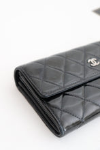 Load image into Gallery viewer, Chanel black wallet
