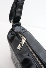 Load image into Gallery viewer, Chanel chocolate bar Coco mark patent leather in black
