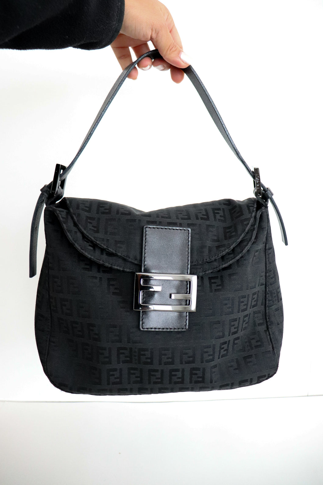 Fendi zucchino double flap baguette in black