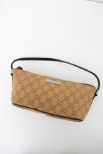 Load image into Gallery viewer, Gucci boat pochette
