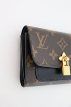 Load image into Gallery viewer, Louis Vuitton monogram flower lock wallet
