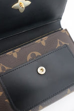 Load image into Gallery viewer, Louis Vuitton monogram flower lock wallet
