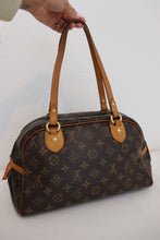 Load image into Gallery viewer, Louis Vuitton montorgueil bag
