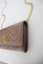 Load image into Gallery viewer, Gucci GG Marmont continental wallet matelasse leather
