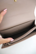 Load image into Gallery viewer, Gucci GG Marmont continental wallet matelasse leather
