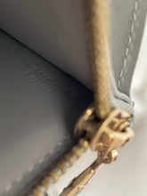 Load image into Gallery viewer, Louis Vuitton vernis wallet
