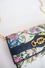 Load image into Gallery viewer, Gucci Flora Print Continental Wallet
