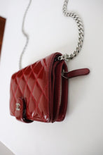 Load image into Gallery viewer, Chanel wallet in red burgundy
